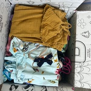 Girls clothes